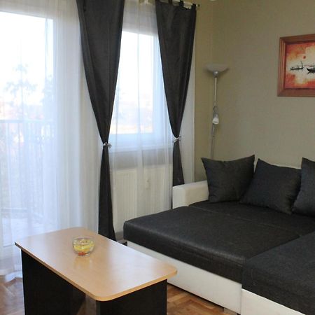 Sun Apartments スボティツァ エクステリア 写真